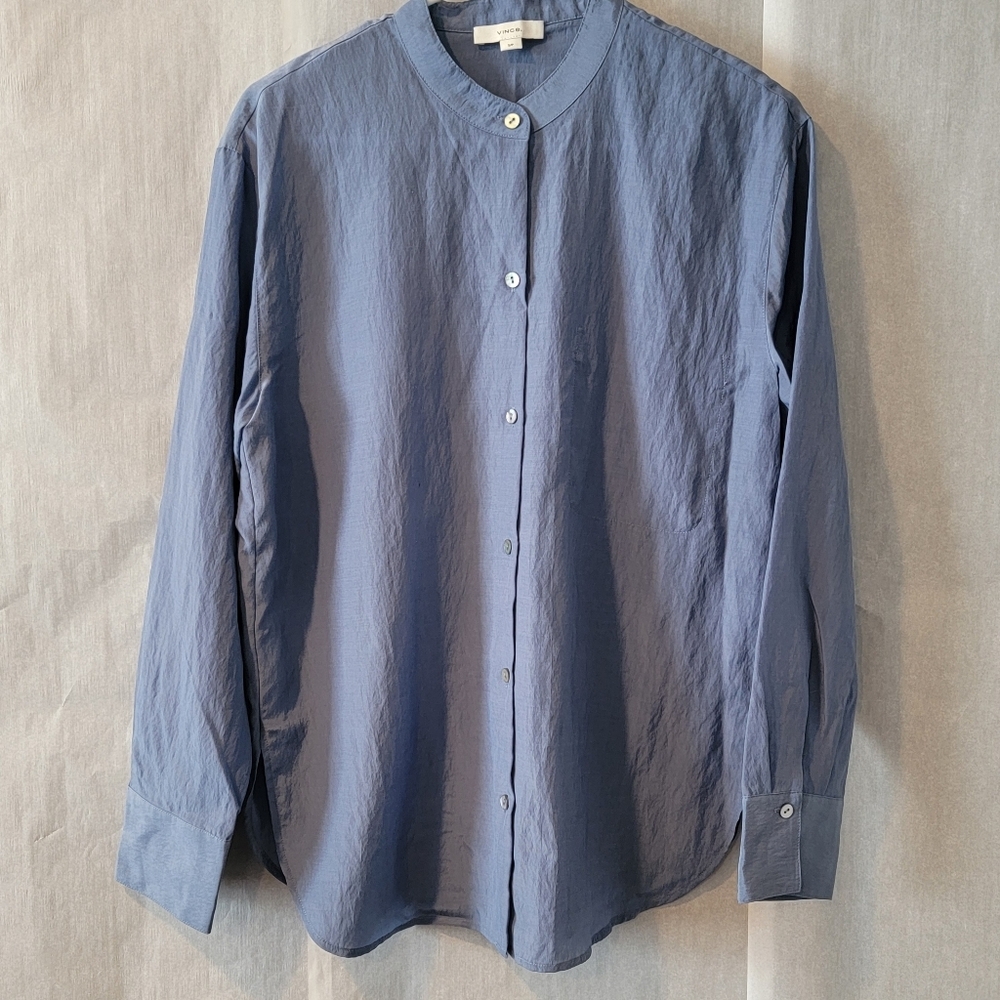 Vince Blue Henley Button Down Long Sleeve in Women's S/P